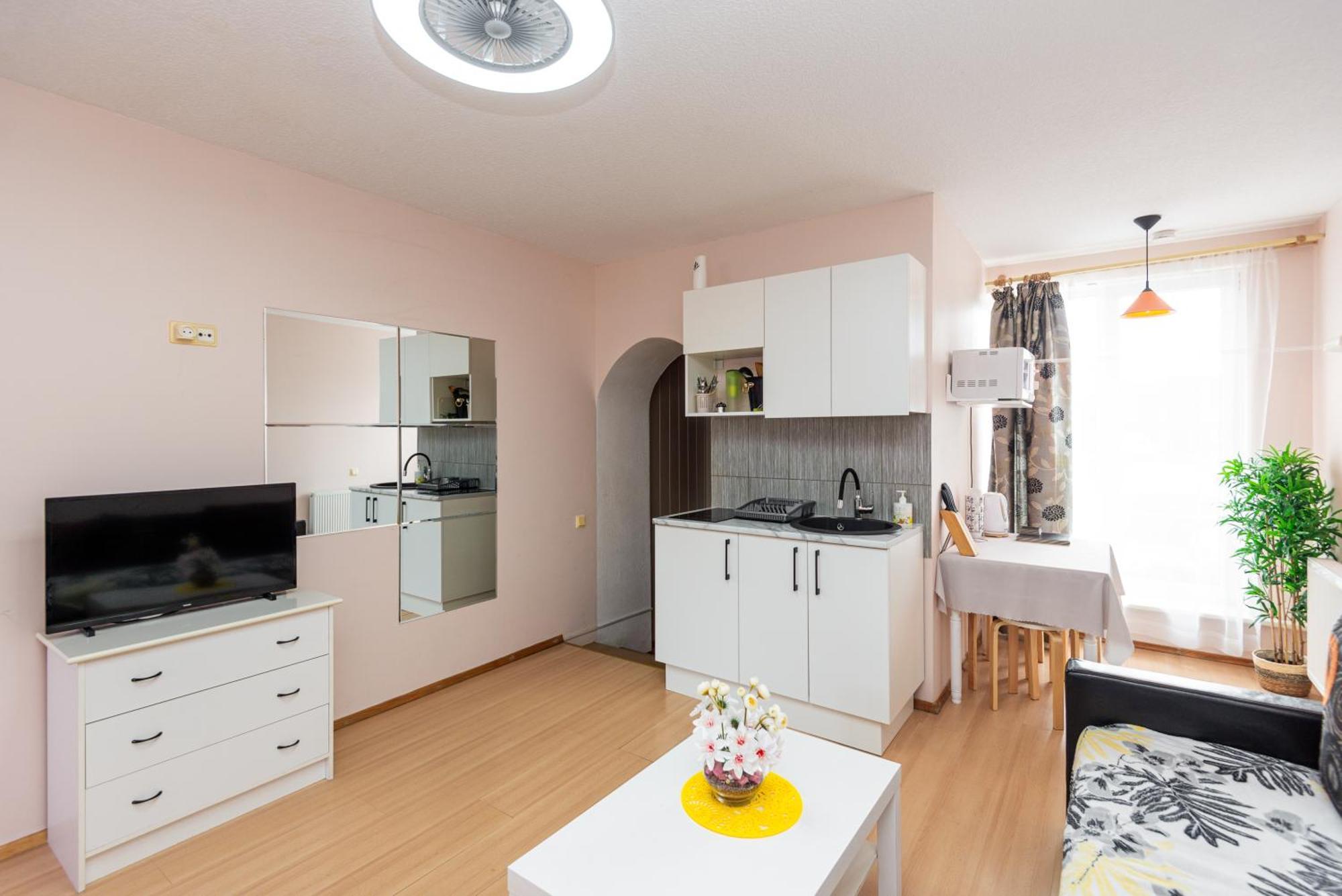 Apartamentai Pas Regina Palanga Exterior photo