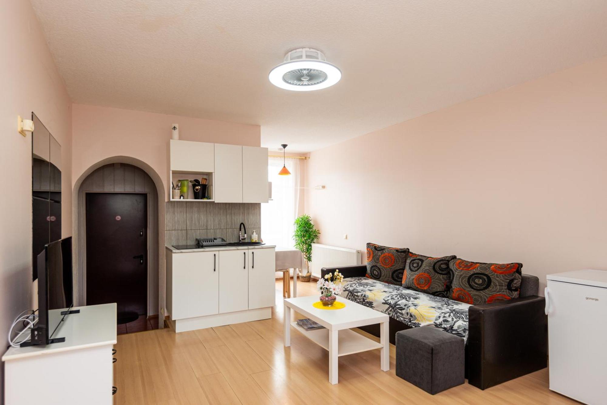 Apartamentai Pas Regina Palanga Exterior photo